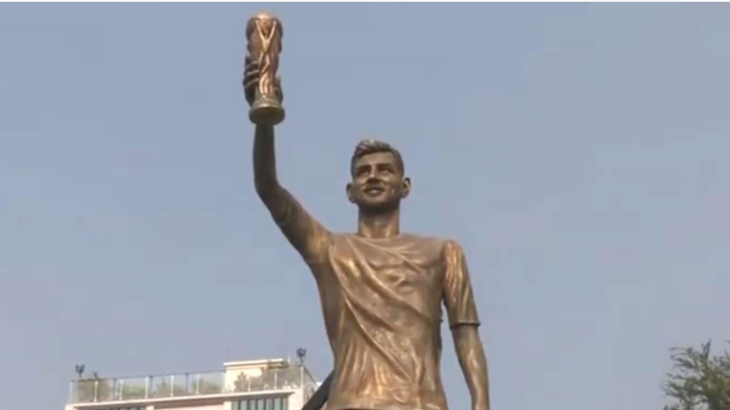 Lionel Messi’s Kolkata visit turns chaotic: Fans throw bottles, tear posters at Salt Lake Stadium; star leaves in 10 minutes