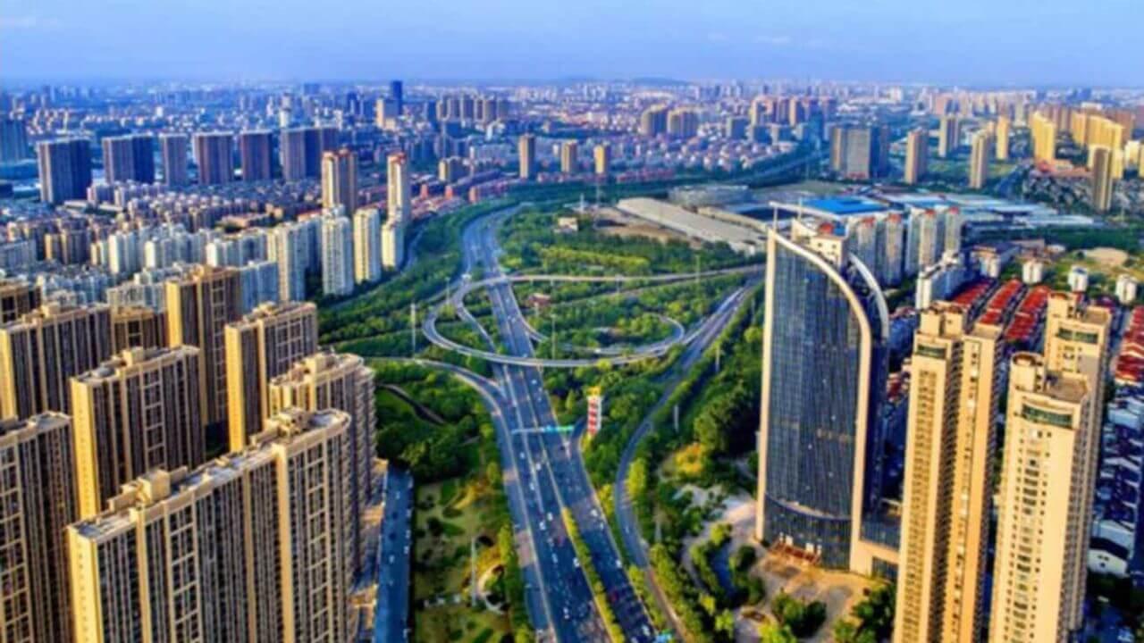 आंध्रप्रदेशचे सरकार ‘या’ आयटी कंपनीला 99 पैशांत देणार जमीन; गुंतवणूक वाढविण्यासाठी निर्णय