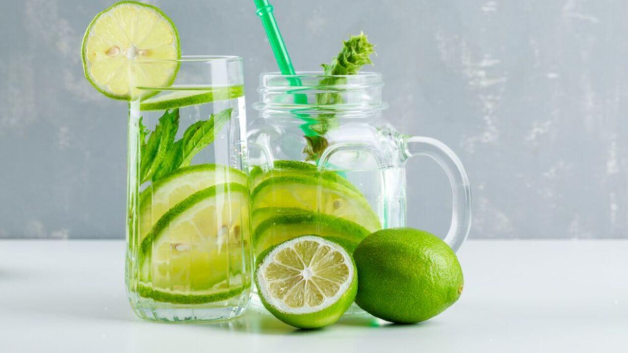 Detox Drinks: शरीरातील घाण काढून टाकण्यासाठी उपयुक्त आहेत ‘हे’ उपाय, आजच आहारात करा समाविष्ट