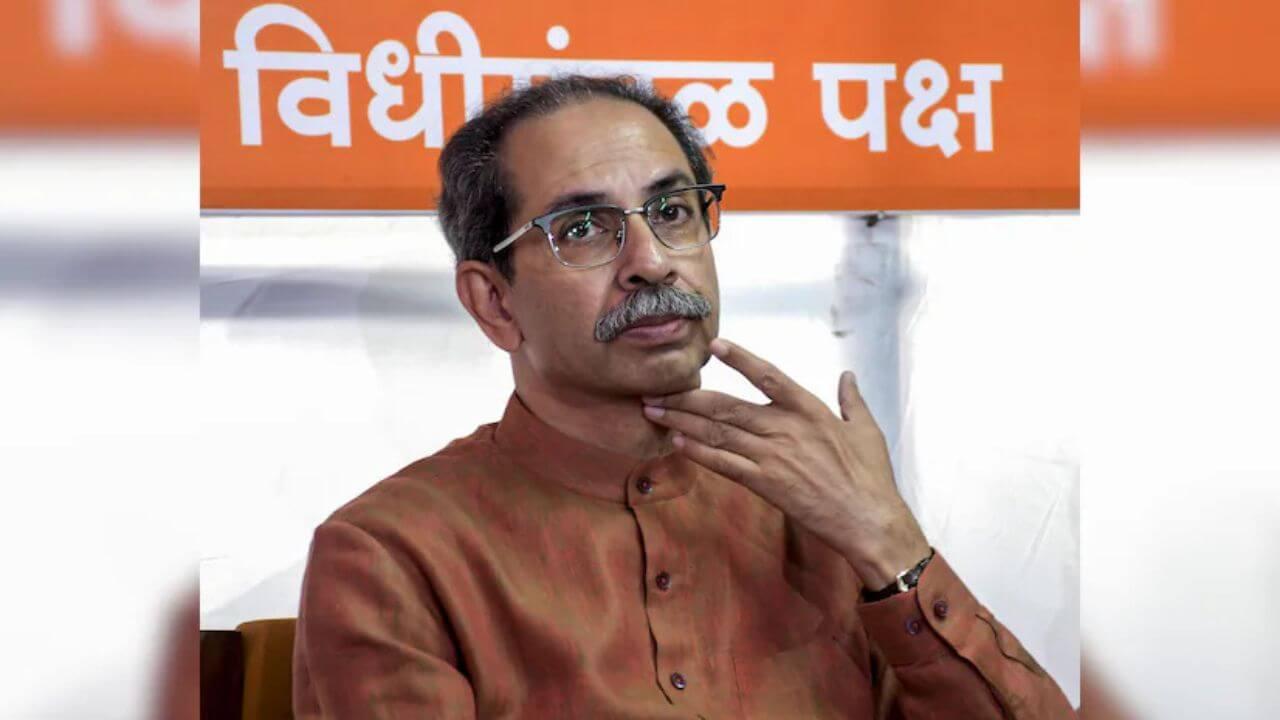 विधानसभा विरोधी पक्षनेते पदासाठी ठाकरेंची रणनीती, उद्धव ठाकरेंनी दिल्या आमदारांना ‘या’ सूचना