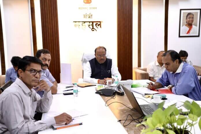 जिगाव प्रकल्प शेतकऱ्यांच्या शेतीच्या पाण्यासाठी महत्त्वाचा प्रकल्प, येणाऱ्या अडचणी तत्काळ मार्गी लावा, बावनकुळेंचे निर्देश