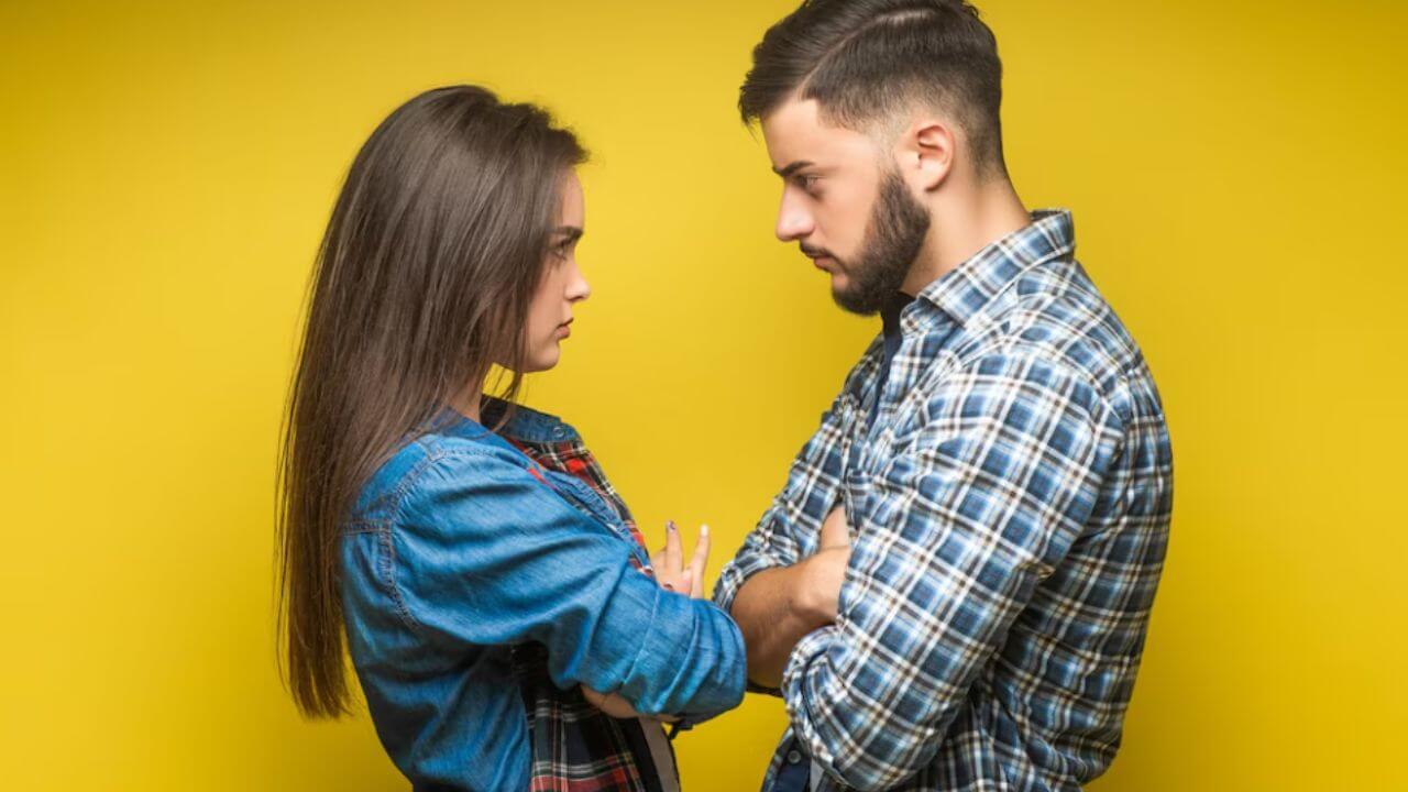 तुमचेही जोडीदारासोबत सतत वाद होतात? नाते मजबूत करण्यासाठी फॉलो करा ‘या’ टिप्स