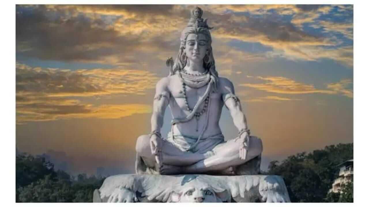 सोमवारी हा सोपा उपाय करून पहा, भगवान शिव तुमचे सर्व दुःख आणि त्रास दूर करतील!