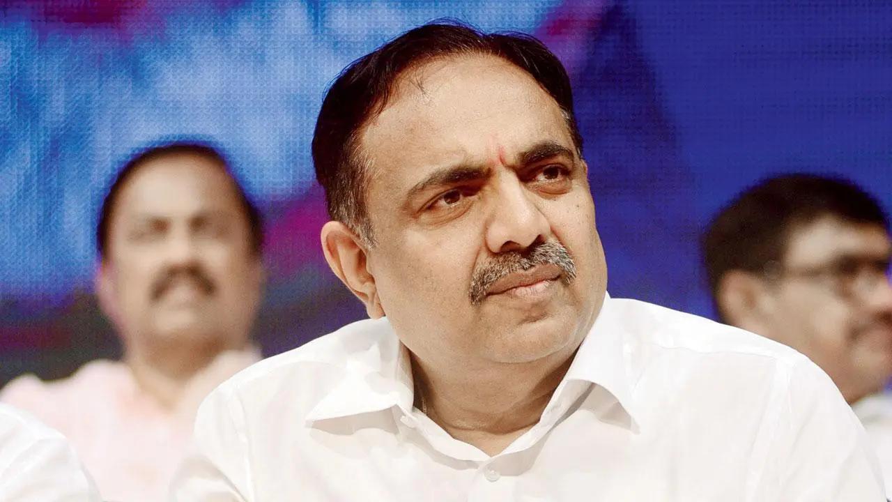 सरकारच्या उदासीनतेमुळं जलजीवन मिशन योजनेतील कंत्राटदारानं आयुष्य संपवलं, जयंत पाटील यांचा सरकारवर हल्लाबोल