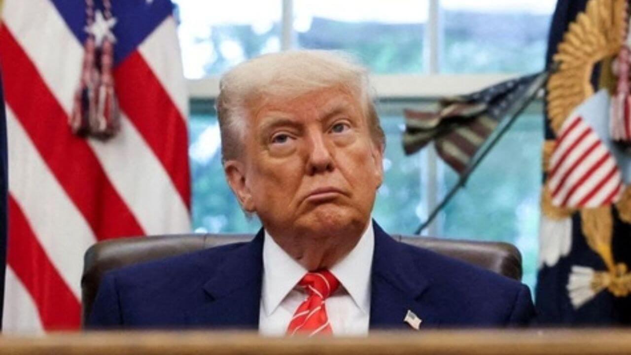 डोनाल्ड ट्रम्प यांना 3400 कोटींचं प्लेन मिळणार गिफ्ट? कतार सरकार देणार जगातलं महागडं गिफ्ट