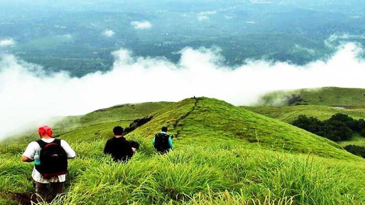 पावसाळी पर्यटनासाठी महाराष्ट्र आणि दक्षिण भारतातील ‘ही’ ठिकाणे आहेत बेस्ट, पाहा यादी