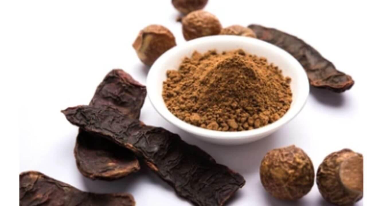 केस गळणे थांबवून जाड आणि काळेभोर बनवते शिकेकाई शॅम्पू, घरात कसे बनवायचे जाणून घ्या पद्धत