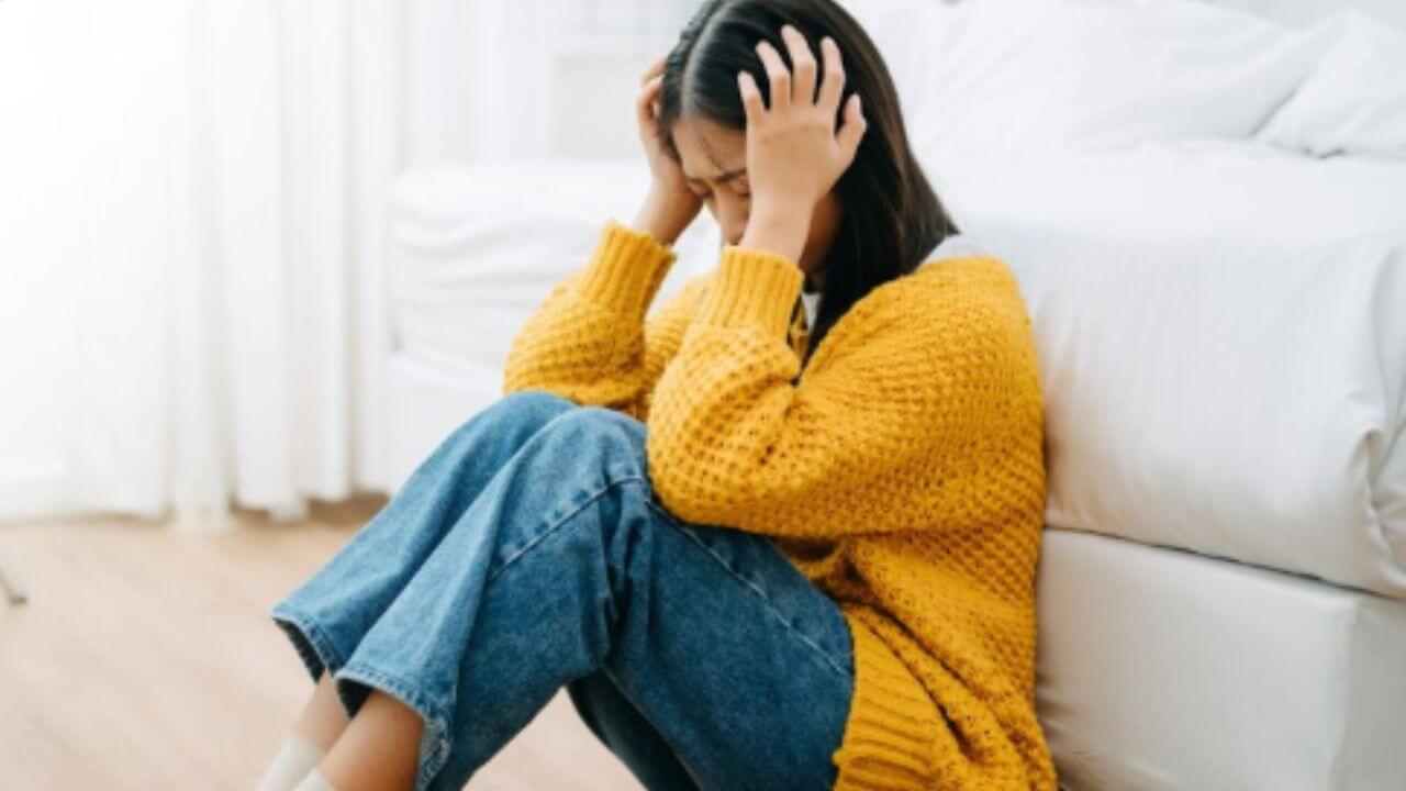 तणाव आणि चिंता वाढवतात ‘हे’ पदार्थ, आजच आहारातून करा बाहेर