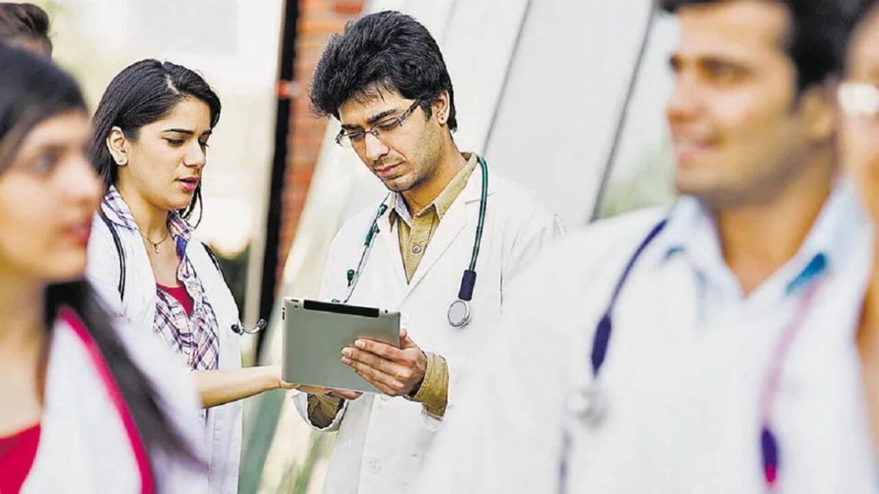15 जूनला होणारी NEET PG परीक्षा स्थगित, नव्या तारखेची लवकरच घोषणा