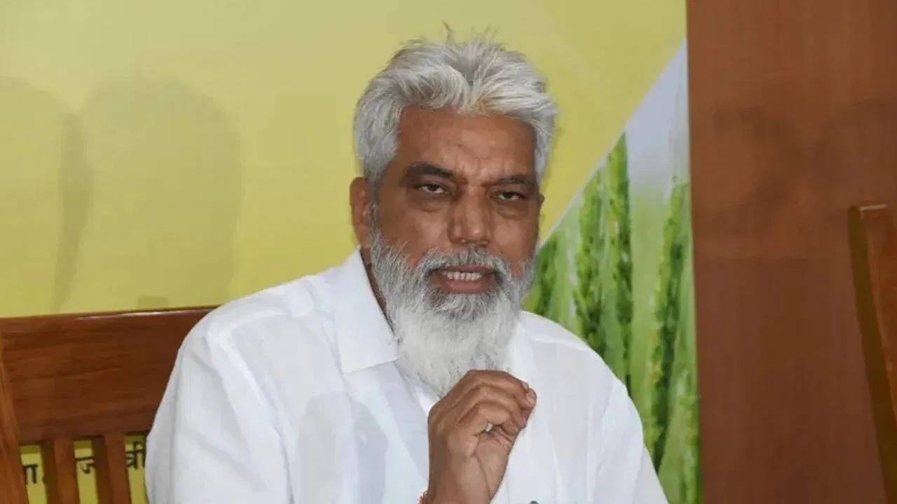 शिक्षक व शिक्षकेतर कर्मचाऱ्यांना खुशखबर, अनुदानित शिक्षकांना टप्पा अनुदान १ ऑगस्टपासून