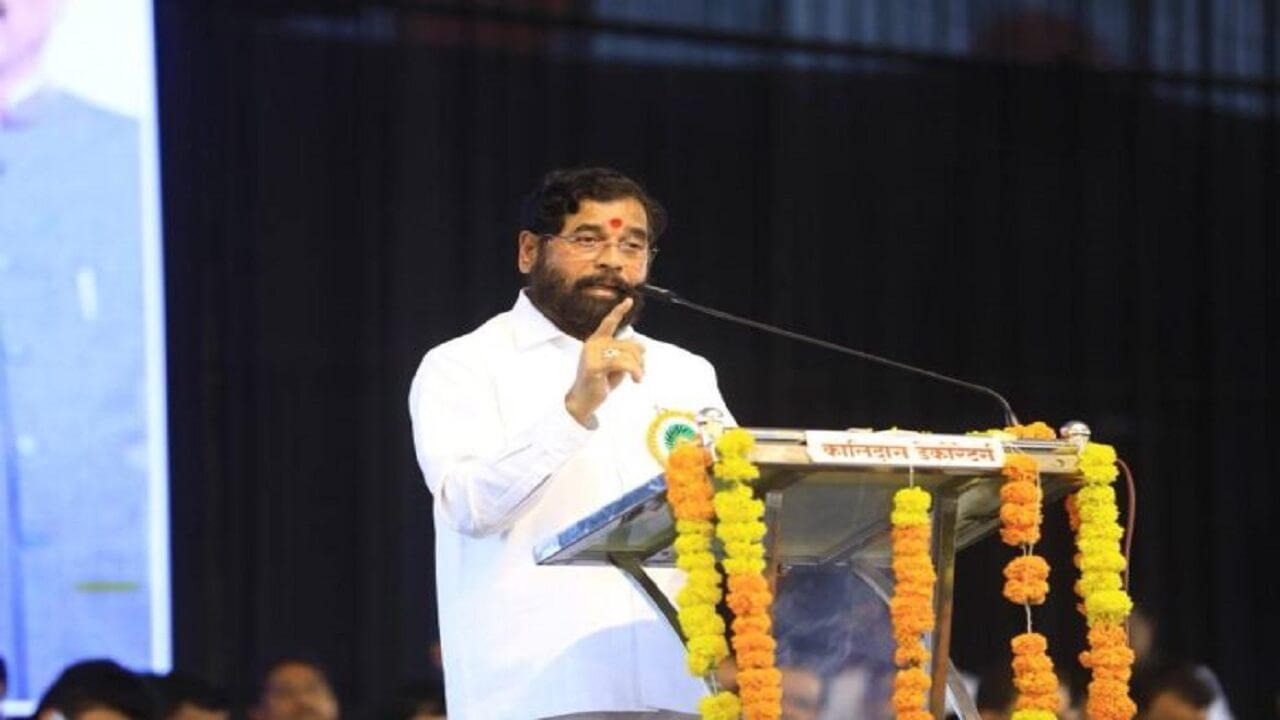 शिंदेंच्या नेतृत्वात शिवसेना राज्याबाहेर झेंडा फडकवणार; सोमवारी झालेल्या बैठकीत निर्णय