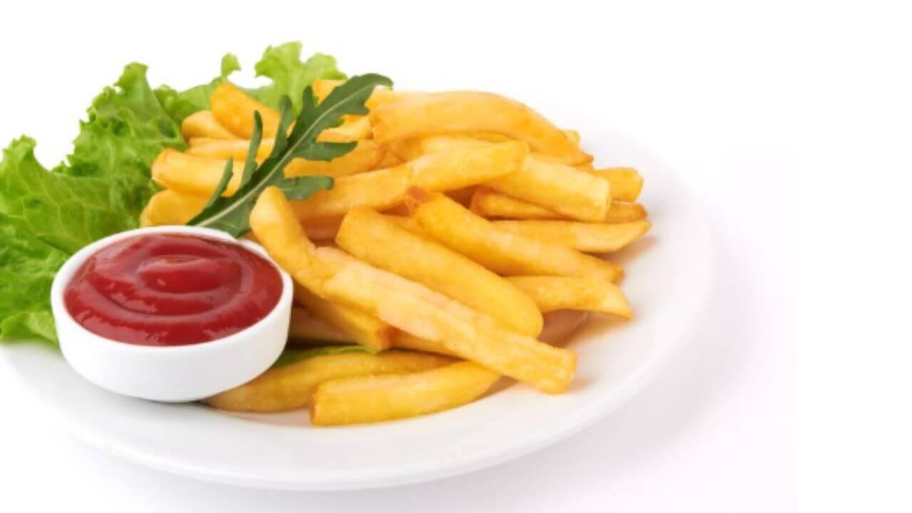 तुमच्याही मुलांचे फेव्हरेट आहेत फ्रेंच फ्राईज, जाणून घ्या सीक्रेट रेसिपी