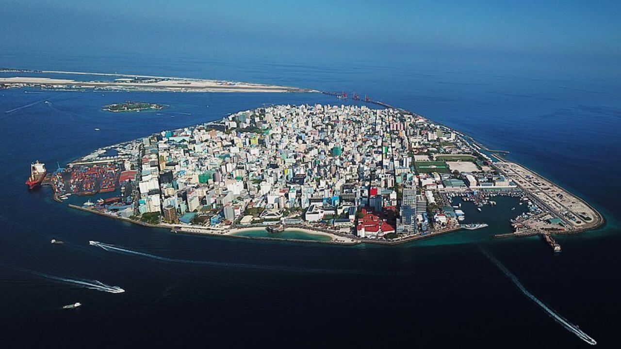 150 वर्षांत बौद्ध असलेला देश झाला मुस्लीम, 2500 वर्षांचा काय इतिहास, काय झाली स्थिती?