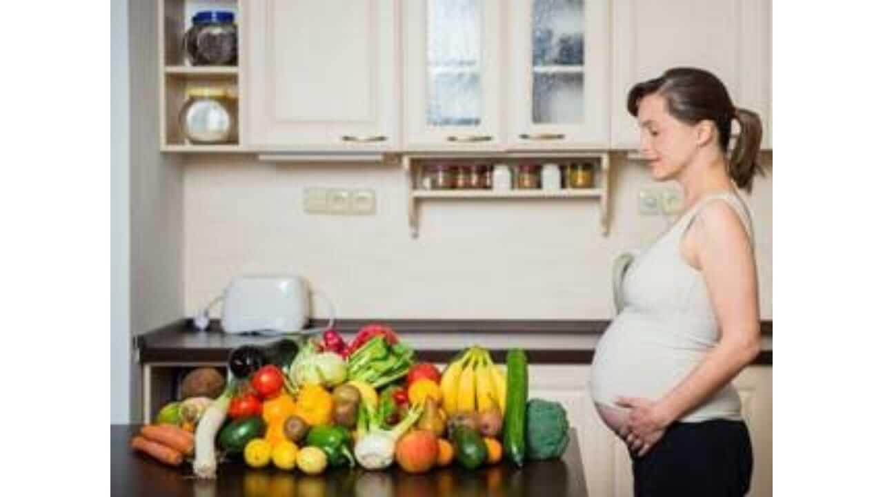 गर्भवती मातेचा असा असावा आहार, जाणून घ्या…