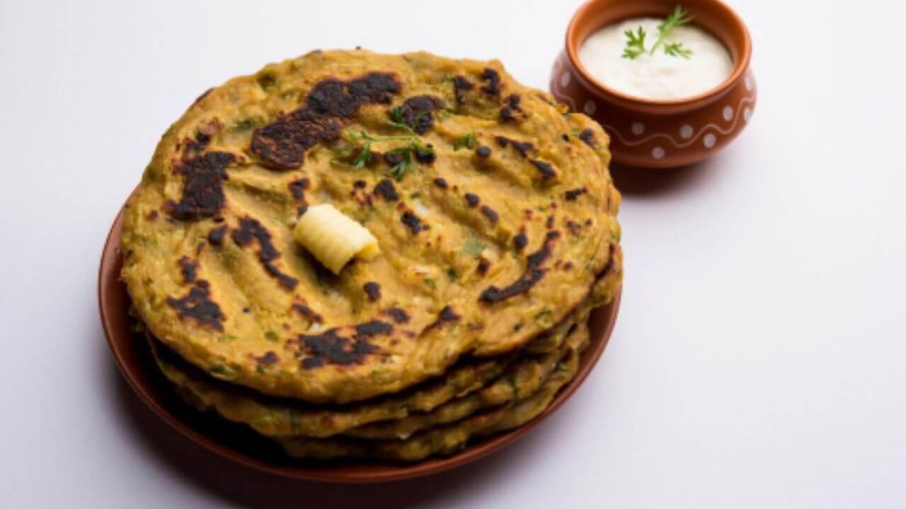 श्रावण सोमवारसाठी बनवा उपवासाचे थालीपीठ, एकदम सोपी आहे रेसिपी