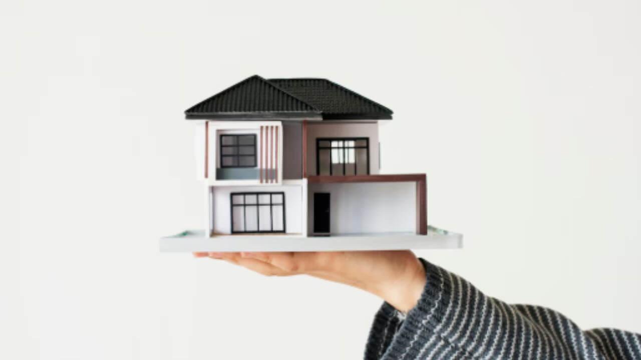 घरात पैसा आणि सुख समृद्धी हवीय? मग पाळा वास्तू शास्त्राचे ‘हे’ नियम