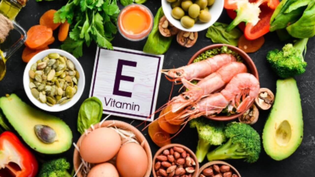 व्हिटॅमिन ई असणारे पदार्थ कोणते आहेत? आजच आहारात करा समाविष्ट