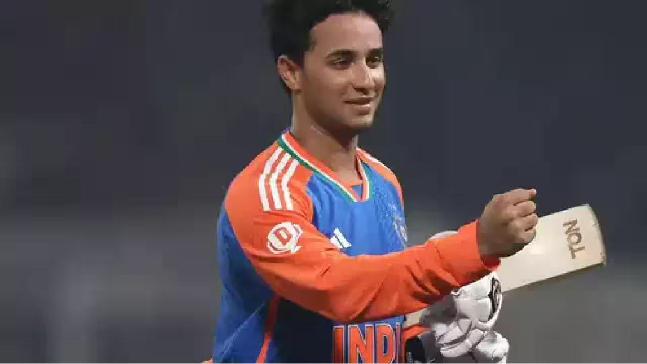 ICC T20I च्या बॅटिंग आणि बॉलिंग रँकिंगमध्ये भारतीयांचा दबदबा, टॉप 10 मध्ये 7 भारतीय; संपूर्ण यादी पाहा