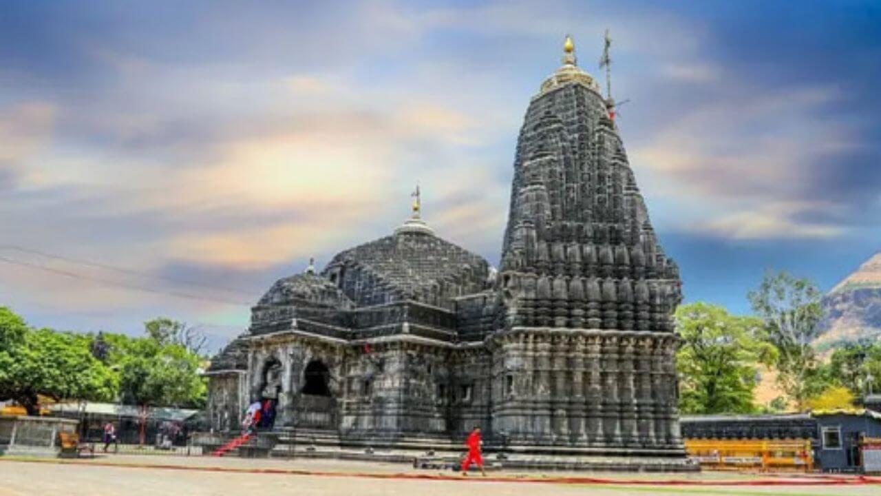 राज्यातील पाच ज्योतिर्लिंगांच्या विकास आराखड्याची वेगाने अंमलबजावणी होणार; सरकारी पातळीवर हालचालींना वेग!