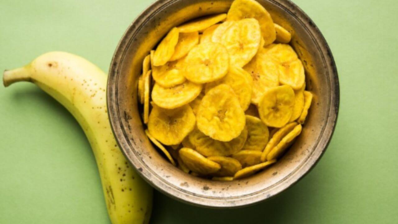 तोंडाला चव आणतील कच्च्या केळीपासून बनलेले स्नॅक्स, पाहा रेसिपी