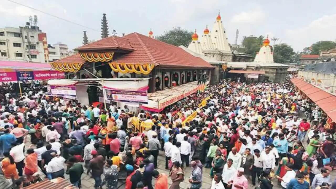 कोल्हापुरच्या अंबाबाई मंदिरात नवरात्री उत्सवाची तयारी सुरू; देवस्थान ट्रस्टचे काटेकोर नियोजन
