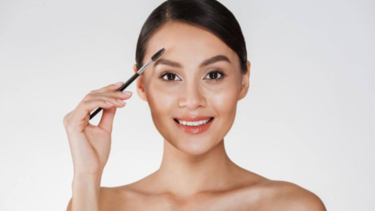 पातळ भुवयांमुळे चेहरा आकर्षक दिसत नाही? मग ‘या’ घरगुती उपायांनी मिळतील उठावदार आयब्रो