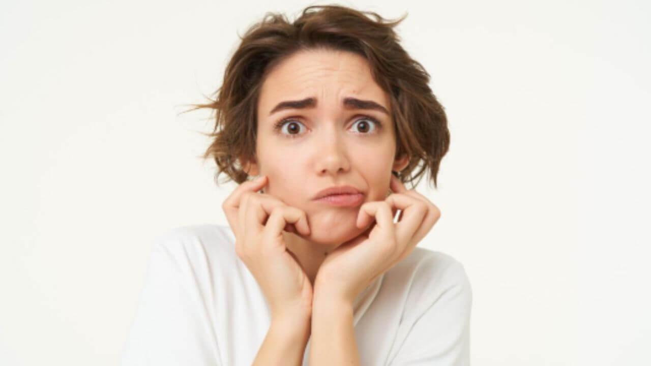 चेहऱ्यावर सुरकुत्या आणि बारीक रेषा दिसत आहेत? एकदा नक्की ट्राय करा ‘हे’ घरगुती उपाय