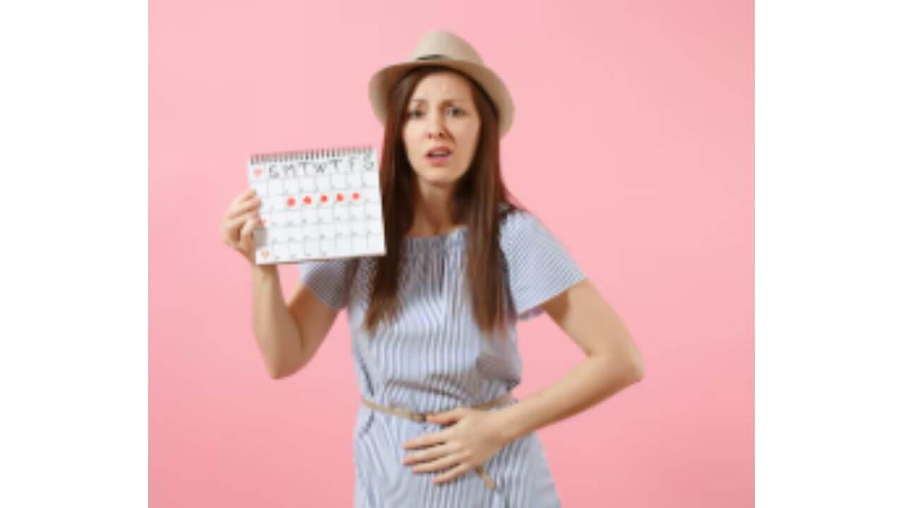 मासिक पाळी अनियमित का येते? जाणून घ्या कारण आणि घरगुती उपाय