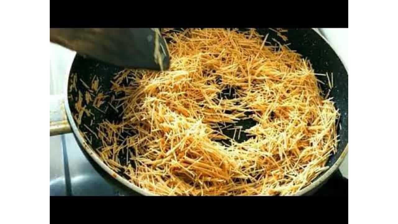 BhauBeej 2025 : भावासाठी बनवा चविष्ट आंबा शेवया पाहा रेसिपी…