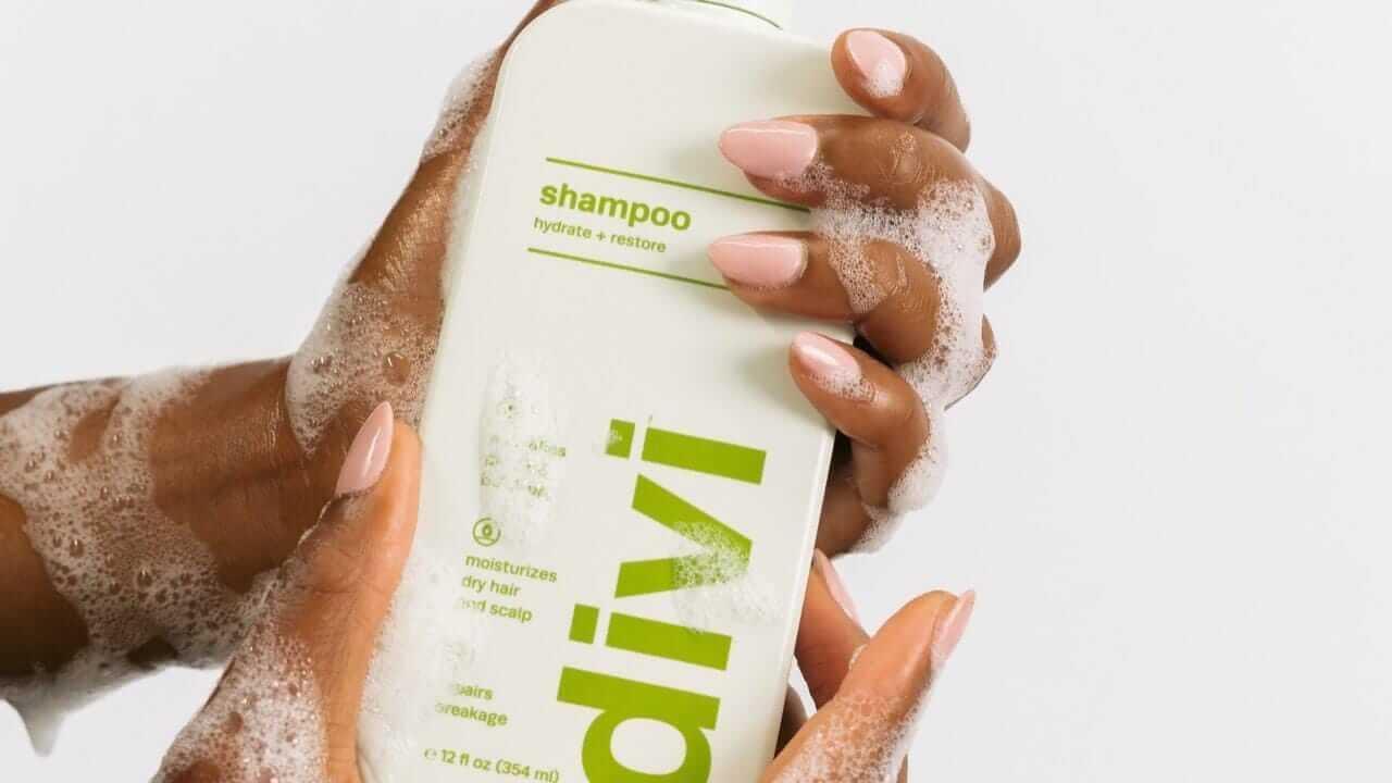 चंपू पासून शॅम्पूपर्यंतचा प्रवास… जाणून घ्या शॅम्पूची सुरुवात कशी आणि कुठे झाली?