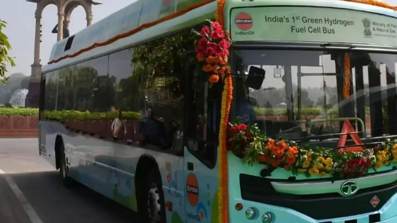 पीएमपीच्या ताफ्यात 12 हायड्रोजन बसेस दाखल होणार; पुणेकरांचा प्रवास होणार पर्यावरणपूरक
