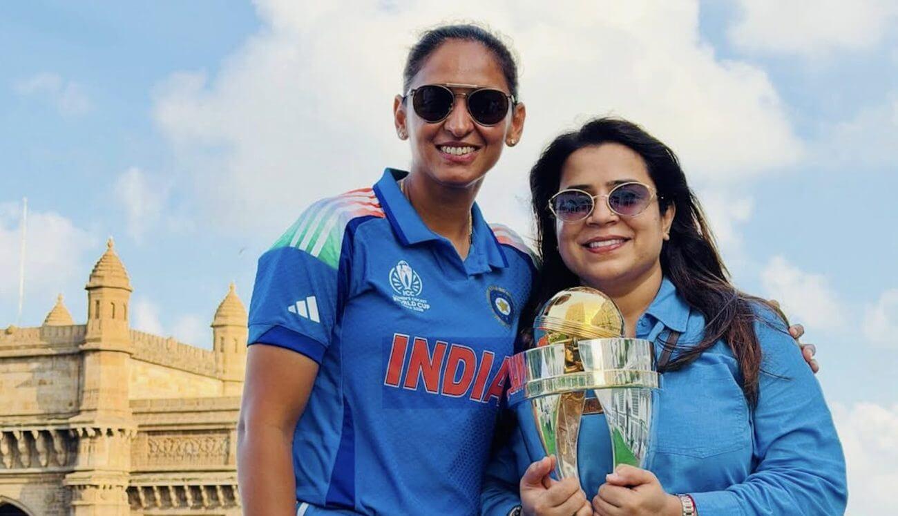 विश्वविजेती हरमनप्रीत कौरची खास मैत्रीण कोण? वर्ल्ड कप ट्रॉफीसोबतचा फोटो व्हायरल, जाणून घ्या नुपूर कश्यपबद्दल