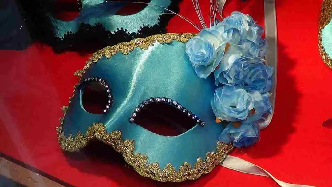 एअर प्युरिफायरपासून स्मार्ट मास्कपर्यंत! प्रत्येक भारतीय कुटुंबाच्या घरात असायला हवे हे गॅजेट, जाणून घ्या फायदे