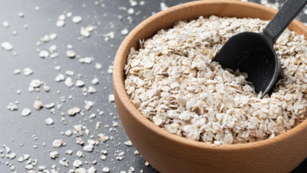 हिवाळ्यात नाश्त्यात नक्की खा ओट्स, जाणून घ्या जबरदस्त फायदे