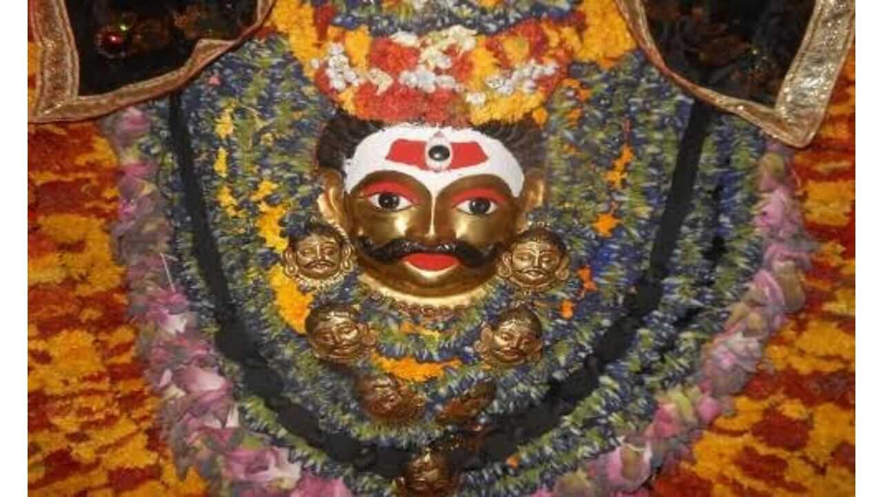 Kalbhairav : कालभैरवाष्टकाचे पठणाचे महत्व आणि संपूर्ण श्री कालभैरवाष्टक