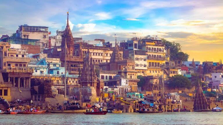 मणिकर्णिका घाटाच्या जीर्णोद्धारावरुन राजकीय वातावरण तापलं; पंतप्रधान मोदींच्या मतदारसंघात नेमकं काय सुरू आहे?