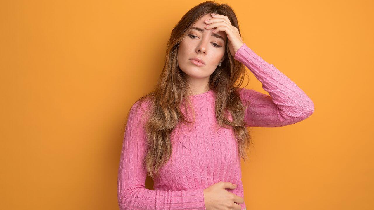 मासिक पाळीत थकवा आणि अशक्तपणा जाणवतोय? एनर्जीसाठी खा ‘हे’ पदार्थ