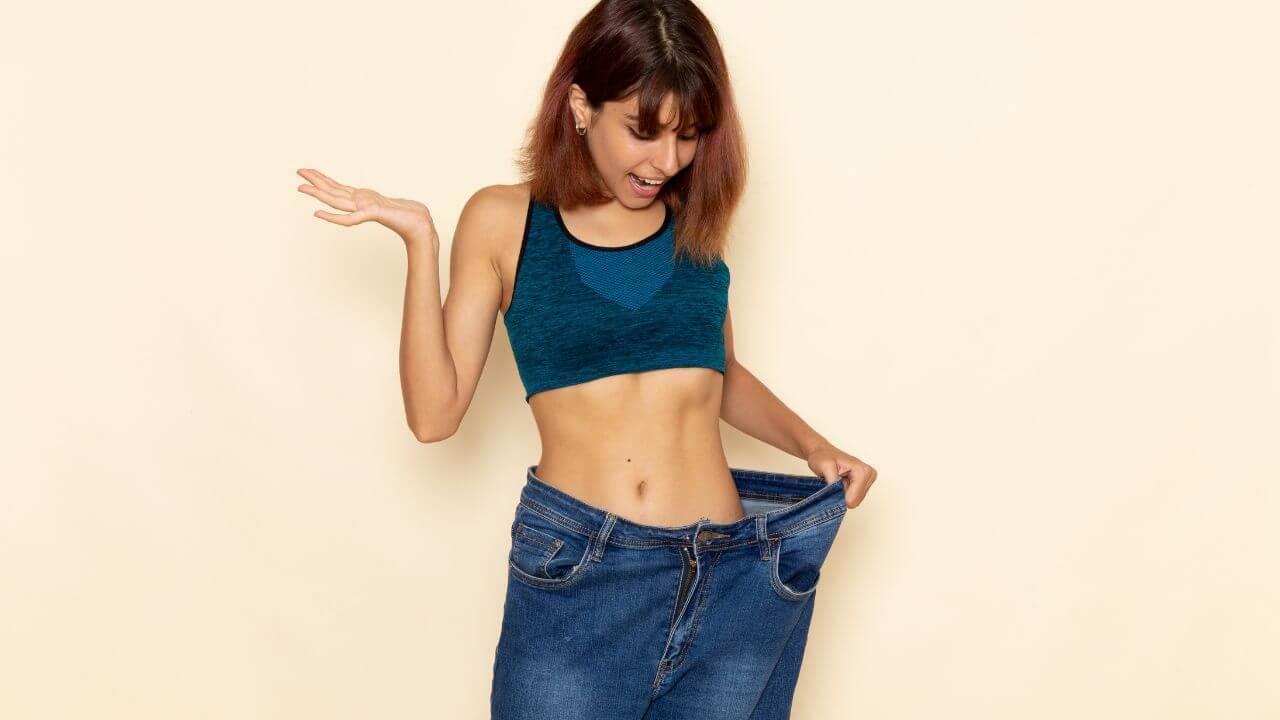 वजन कमी करण्यासाठी सकाळी भिजवून खा ‘हे’ ४ पदार्थ, लगेच वितळेल चरबी