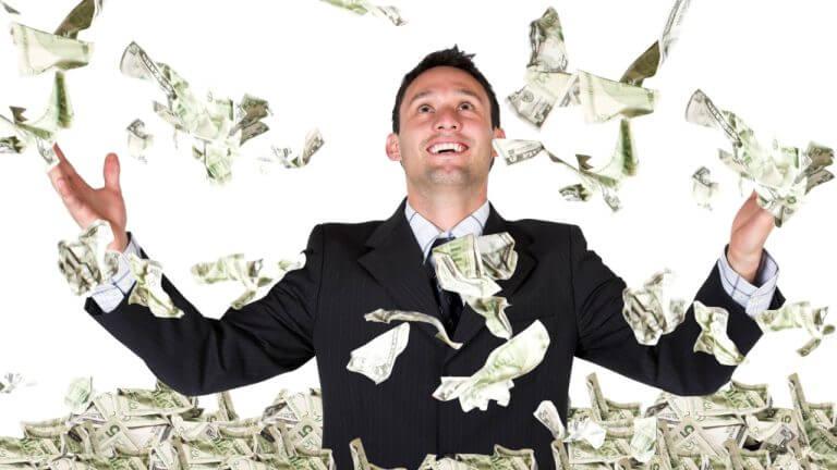 Business Ideas : नोकरीचा कंटाळा आलाय? हे 5 व्यवसाय तुमचं भविष्य बदलू शकतात