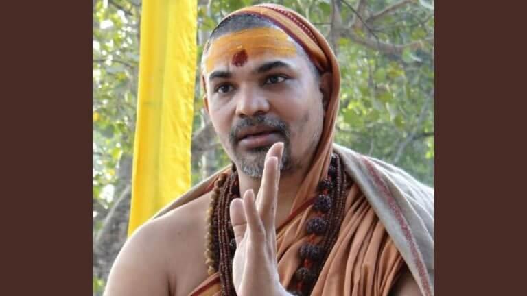 प्रयागराजमध्ये घोषणाबाजी आणि धक्काबुक्की; अविमुक्तेश्वरानंदांच्या शिबिरात जोरदार राडा