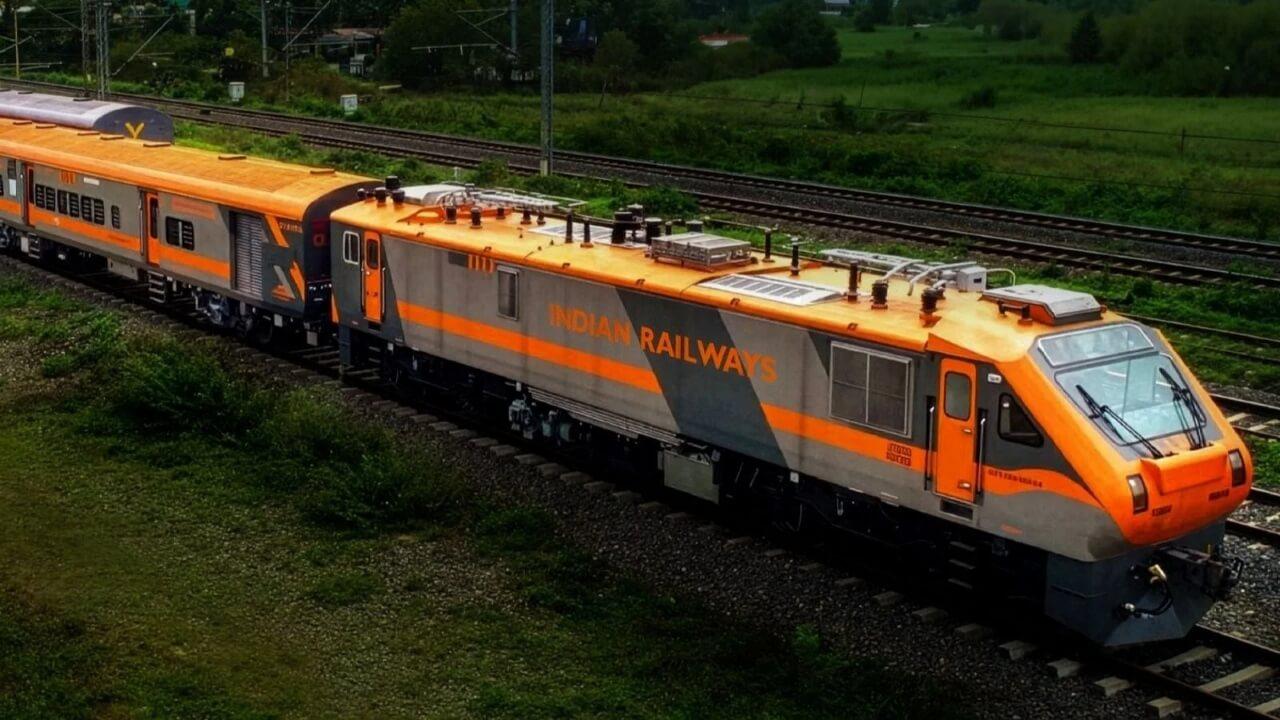 Amrit Bharat Express : उत्तर महाराष्ट्रातून धावणार अमृत भारत एक्सप्रेस; या 2 शहरांना मोठा फायदा