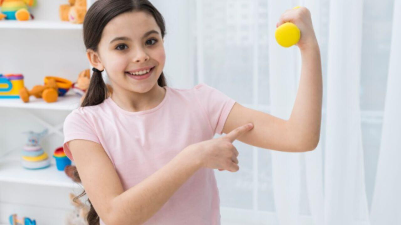 मुले सतत आजारी पडतात आणि अशक्त होतात? ‘या’ टिप्स फॉलो करून राहतील हेल्दी