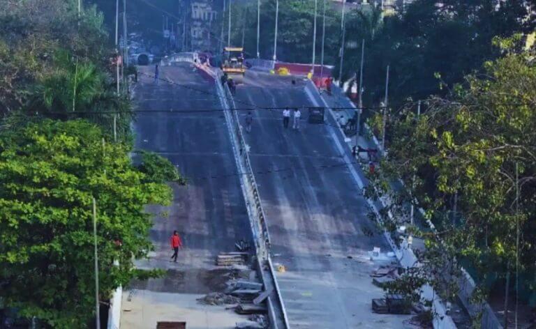 मुंबईकरांसाठी चांगली बातमी! मुंबई सेंट्रल स्थानकाला जोडणाऱ्या बेलासिस उड्डाणपुलाचं काम पूर्ण