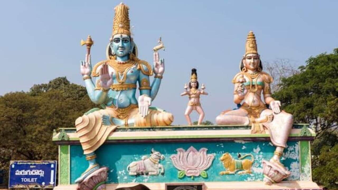 Tourism News : फक्त 13 हजारांत श्रीशैलम दर्शनाची संधी; भाविकांसाठी रेल्वेचे खास टूर पॅकेज