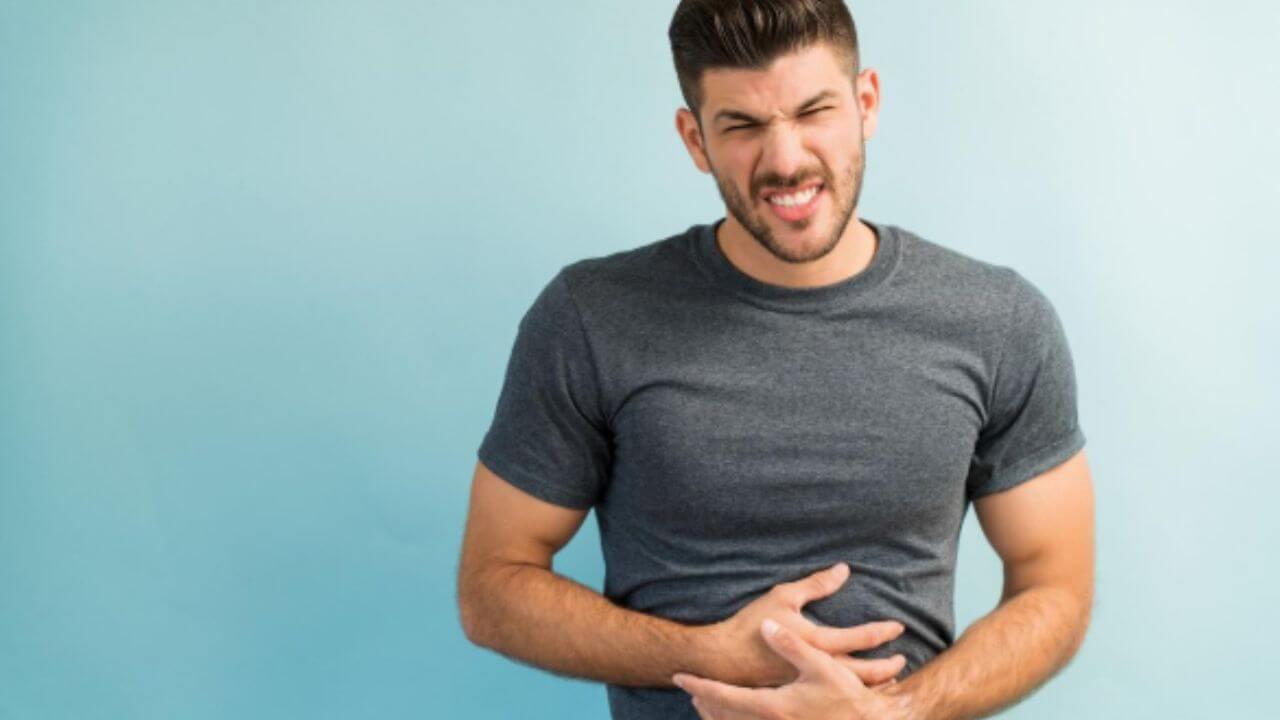 थोडसं खाल्लं तरी पोट फुगतं जडजड वाटतं? ‘हे’ आयुर्वेदिक उपाय देतील आराम