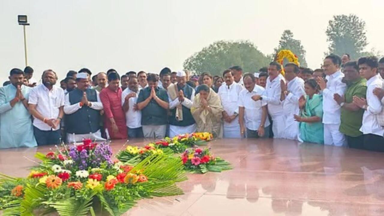 Sunetra Pawar In Karad : कराडच्या प्रीतिसंगमवर सुनेत्रा पवार; यशवंतरावांच्या समाधीस्थळाचे दर्शन घेतलं