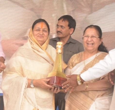 उम्र बनी इस सीट पर दावेदारी में बाधा, ताई के टिकट पर सस्पेंस