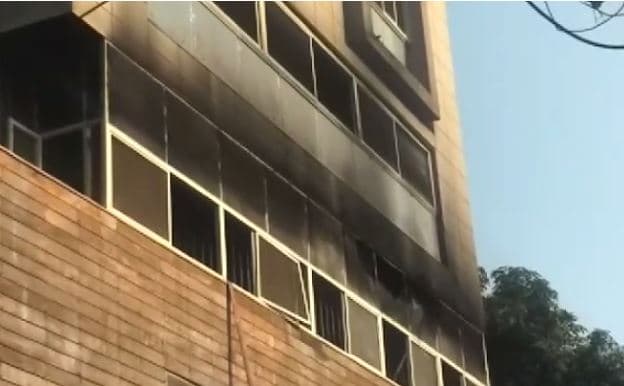 VIDEO : भाजपा सांसद के घर में लगी आग, मची अफरा-तफरी, लाखों का नुकसान