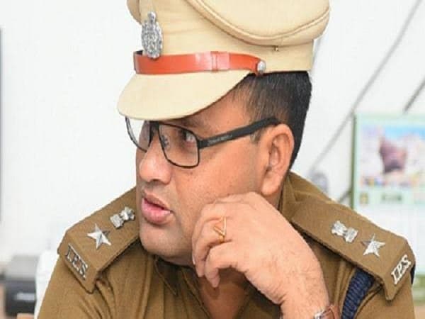 कमलनाथ के मंत्री के साथ डांस कर विवादों में आए IPS की फिर जबलपुर वापसी