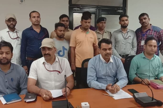 एजेंसी मालिक बन बैंक मैनेजर को झांसा देकर 26.65 लाख की ठगी करने वाले दो गिरफ्तार
